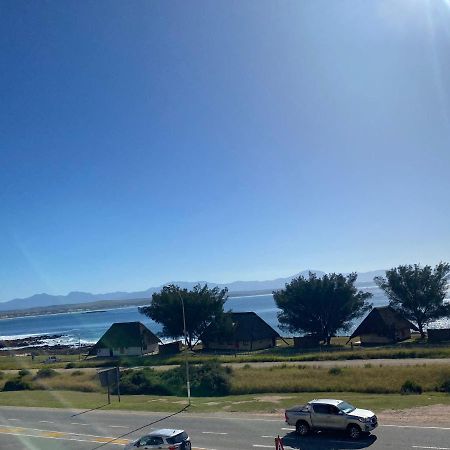 Luxury Nautica Suite 003 Mossel Bay Bagian luar foto