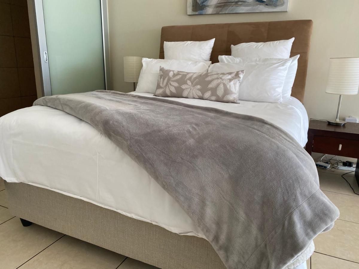 Luxury Nautica Suite 003 Mossel Bay Bagian luar foto